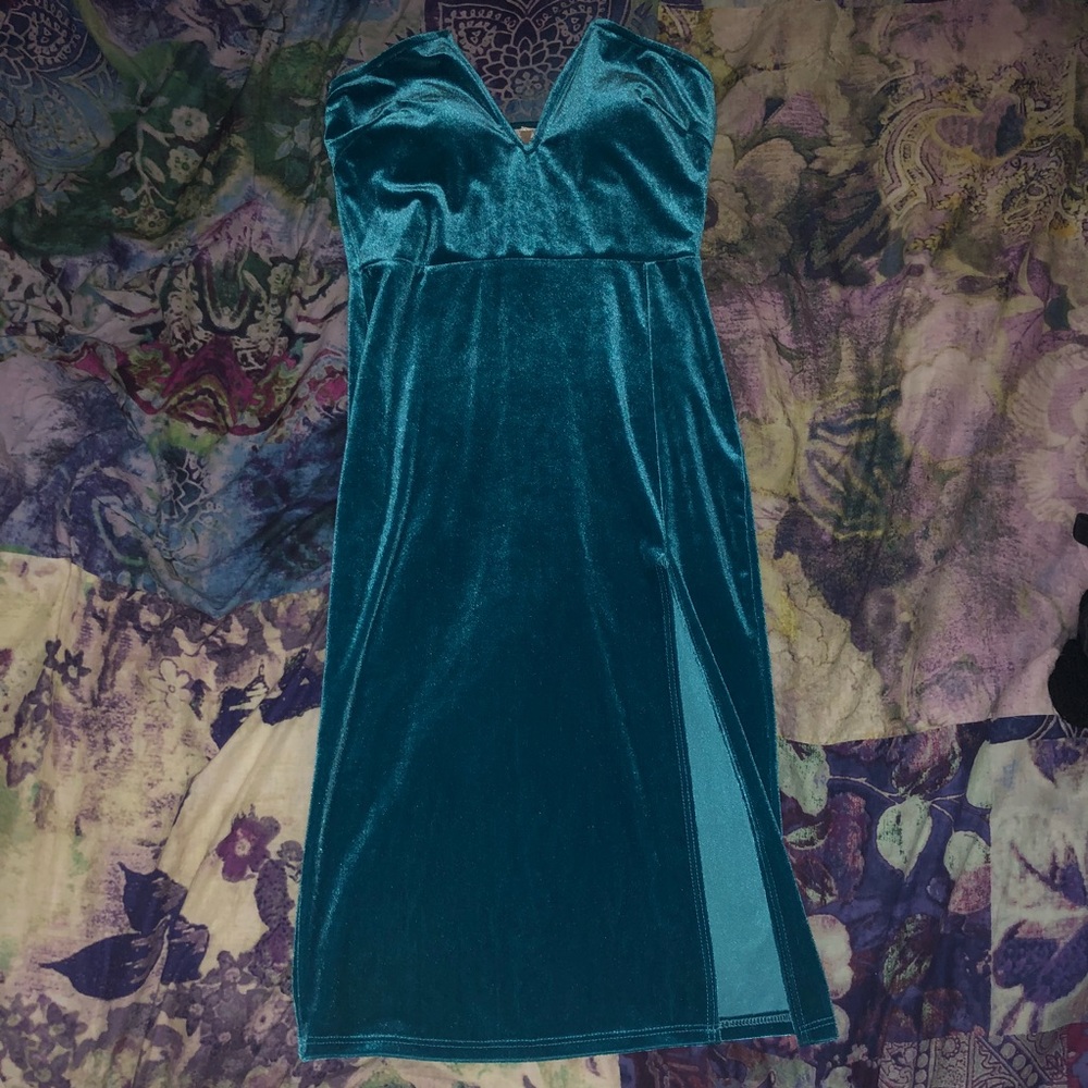 Velvet blue/green dress